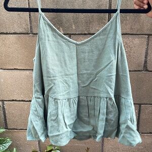 Brand: L.A. Hearts Color: green Size: M